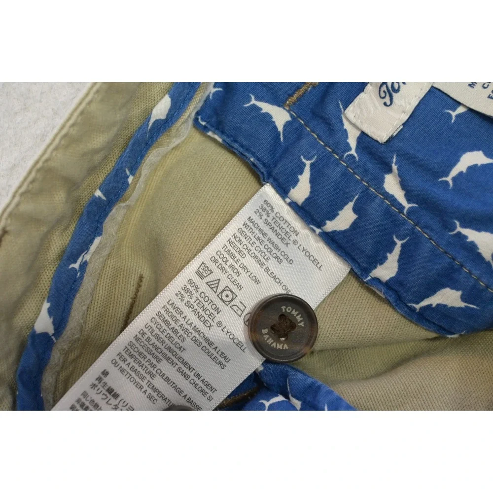 Tommy‎ Bahama Cargo Shorts Mens 44 Khaki Tan Tencel Cotton Stretch Excellent